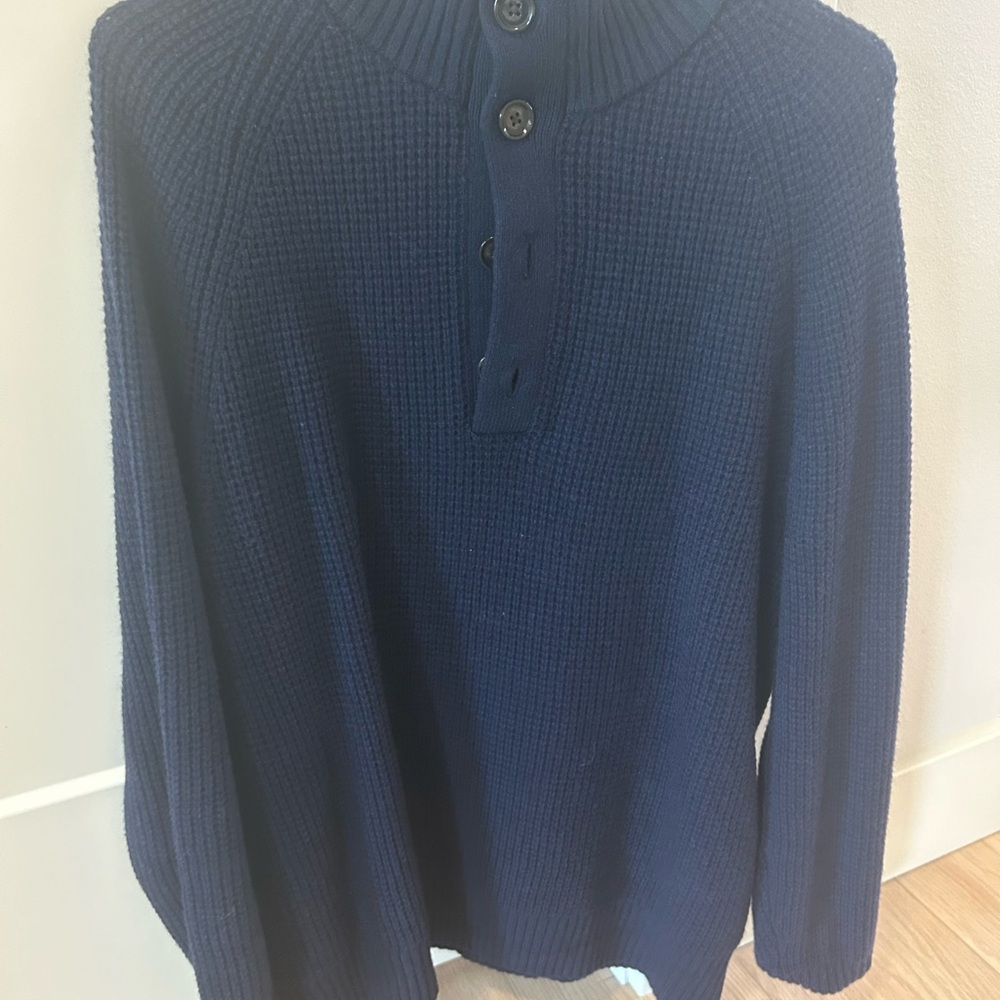 Banana Republic Navy Blue Men’s Sweater